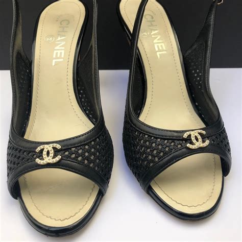 chanel scarpe 34.5|Chanel shoes for women.